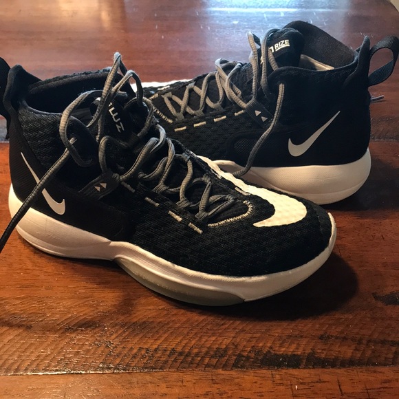 NIKE ZOOM RIZE Men’s Hi Tops - Picture 5 of 13
